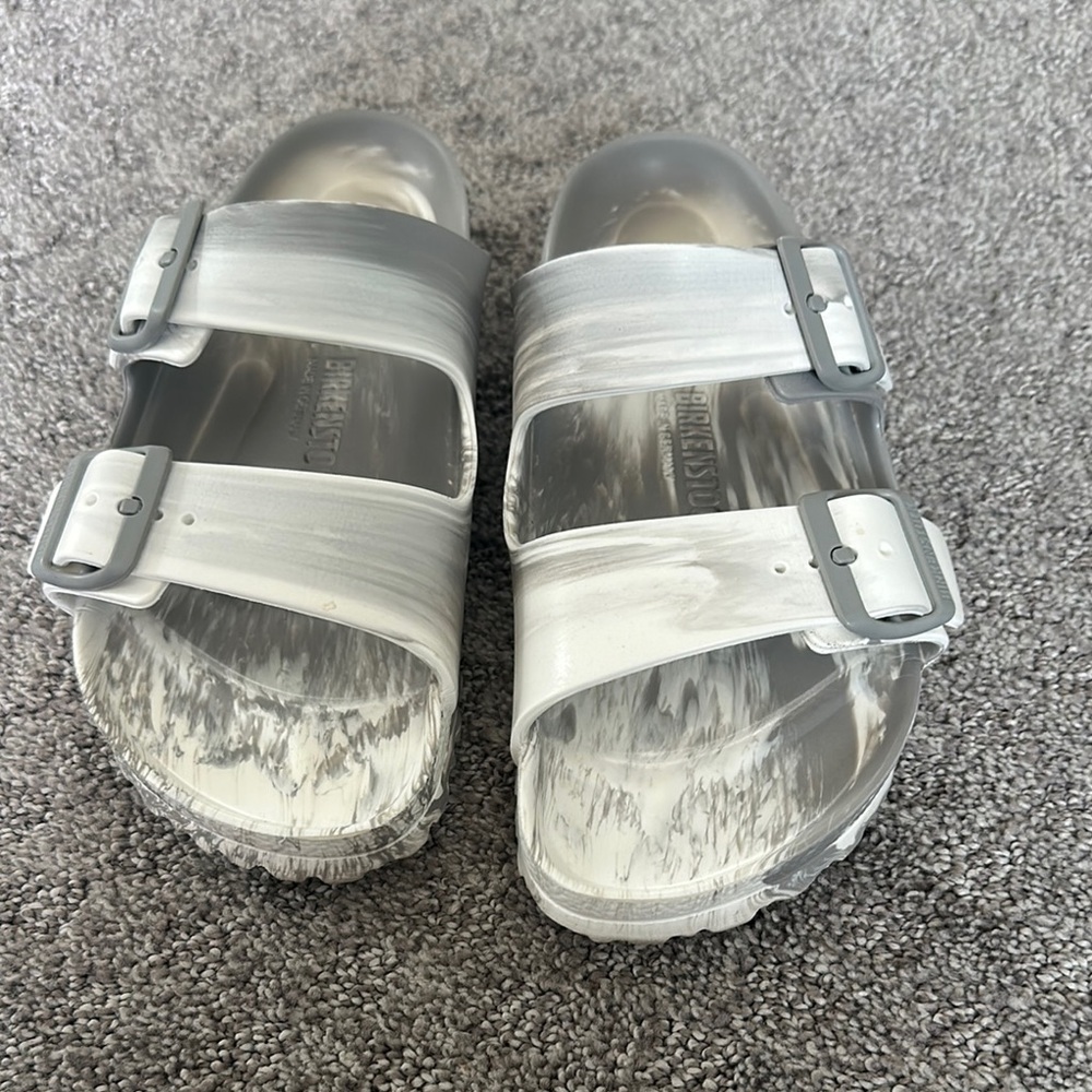 Birkenstock Women’s Silver and White Sandals
